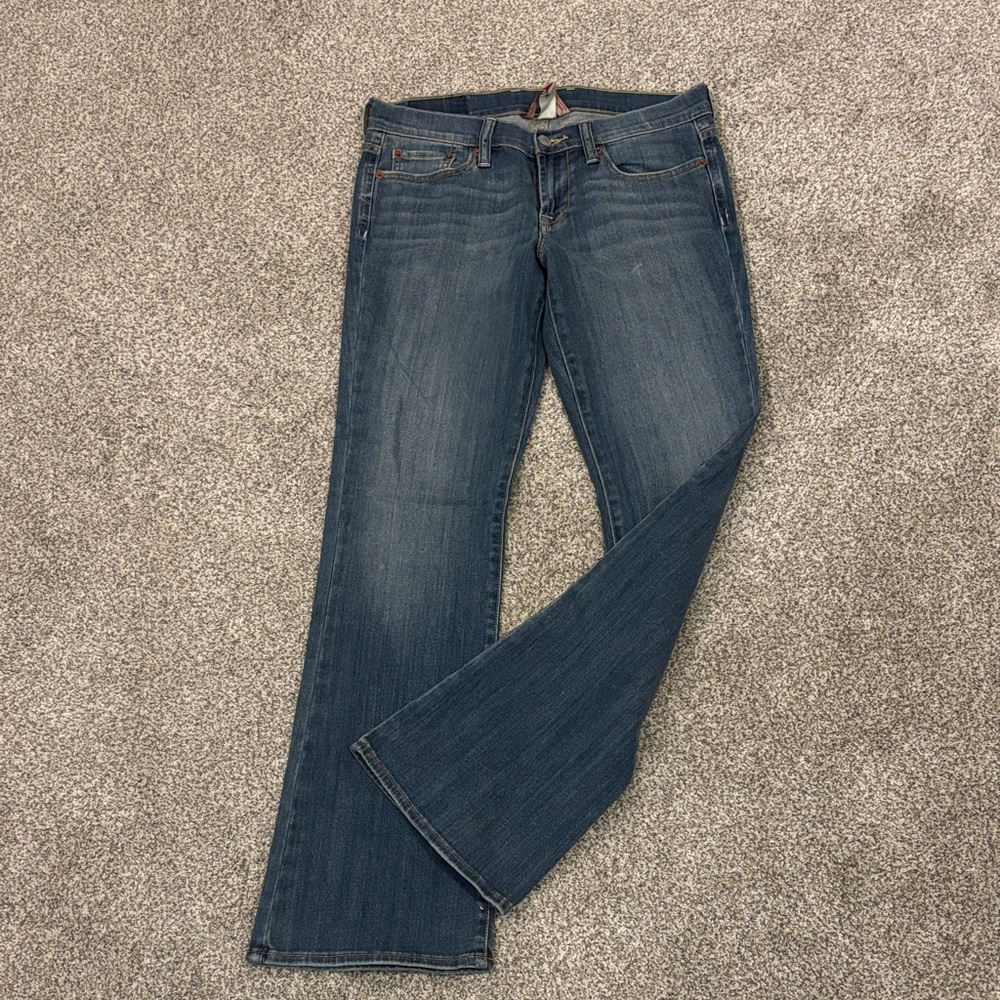 Stylish Lucky Brand Women's Straight Leg Jeans